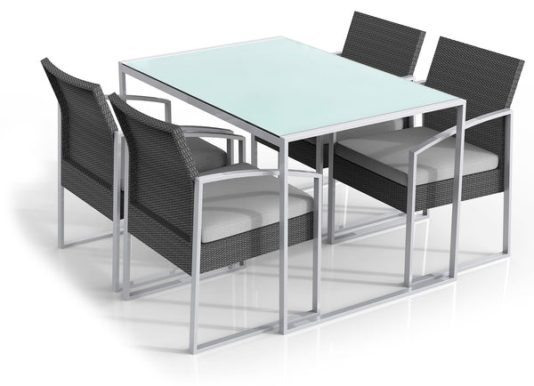 Ensemble de table et 4 chaises de jardin en acier et polyrotin noir Fadi Bilbao acquista